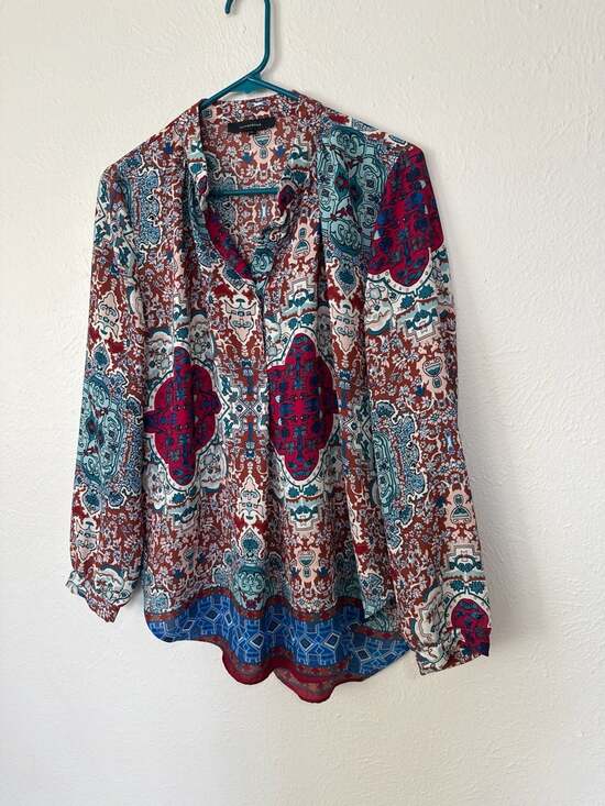 OLIVACEOUS Intricate Mandala Paisley Print Boho V-Neck Blouse Size Medium - Picture 5 of 6